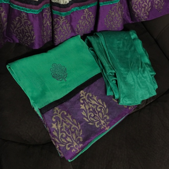 Purple Tan Anarkali - Picture 3 of 4